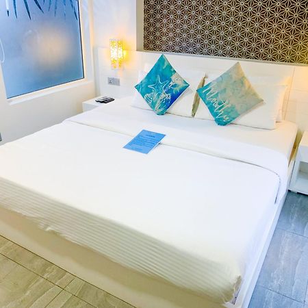 Velana Beach Hotel Maldives Maafushi Exterior photo