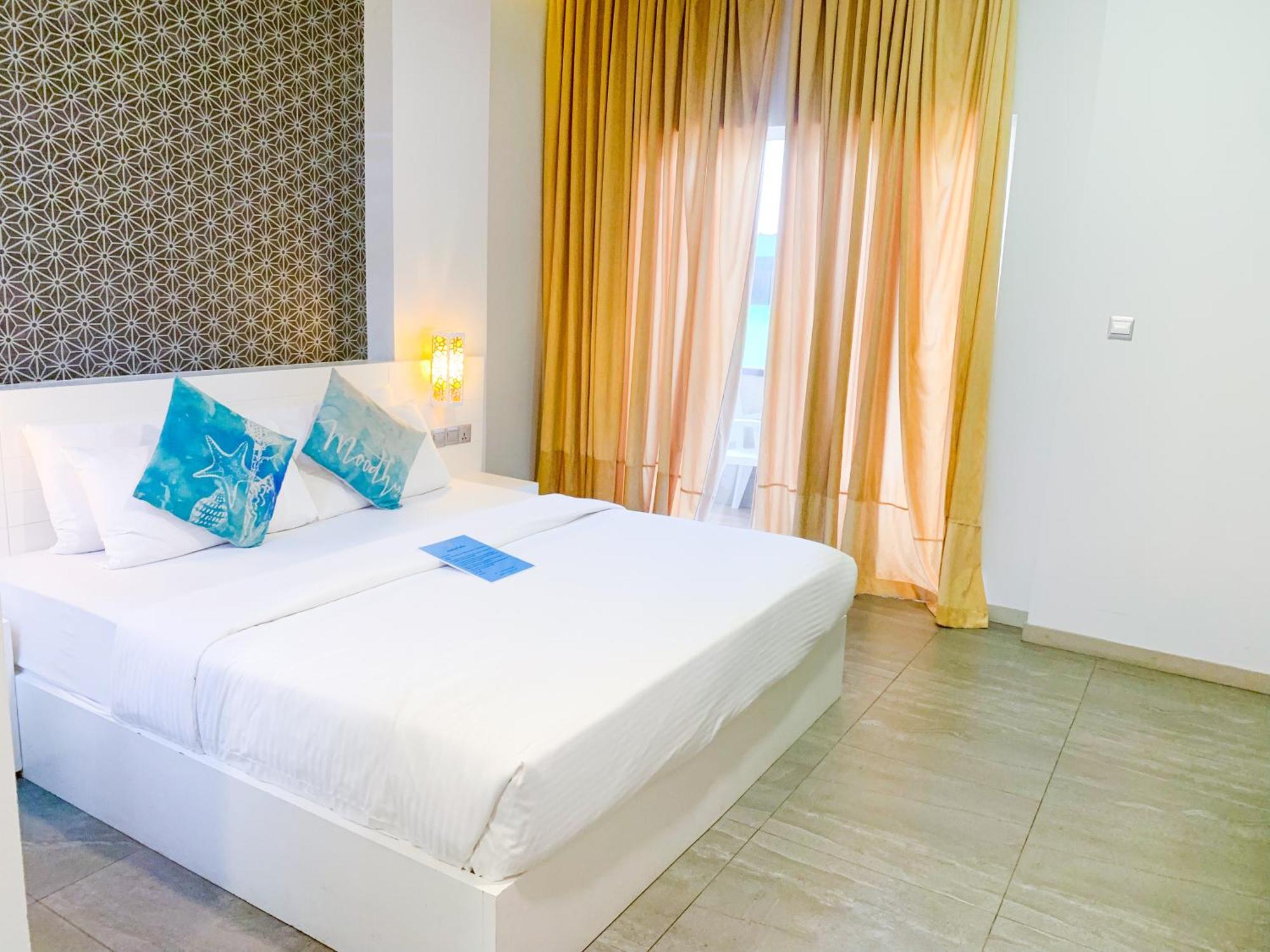 Velana Beach Hotel Maldives Maafushi Exterior photo