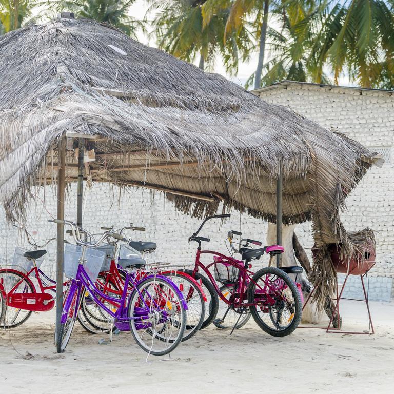 Velana Beach Hotel Maldives Maafushi Exterior photo